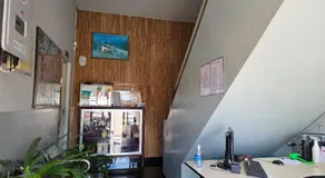 Hotel Hawaii - Image 2