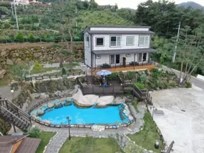 Hapcheon Sky Garden Pension - Image 3