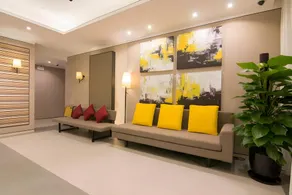 Home Inn Plus Qingdao Licang Jiushui East Road Wanda Plaza - Image 2