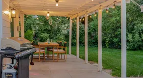 Newly Renovated, Cozy Home - Quiet, Mountain Views - Image 4