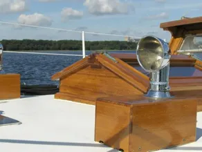Gentleman Yacht Classic - Image 2
