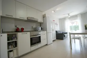Apartamento en Vera a 300 m de la playa, con patio y salida directa a calle - Image 2