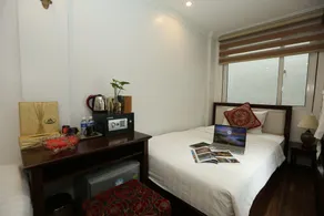 Hanoi Center Silk Classic Hotel & Travel - Image 2