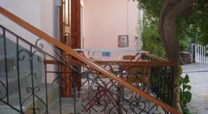 Eleni Studios & Apartments - Image 4