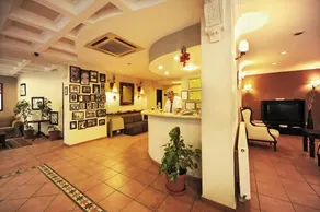 Üstün Hotel Alsancak - Image 2