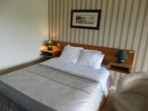 Schooner Motel - Image 5