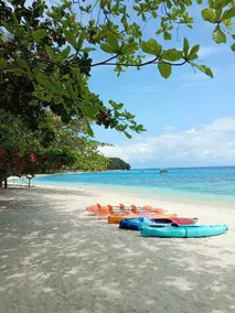 Island Garden Beach Resort - Image 2