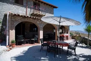 Sicilian White Horse Guesthouse - Image 3
