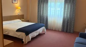 Hotel Restaurante La Alhama - Image 2