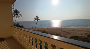 Saguntara Beach Homestay - Image 3