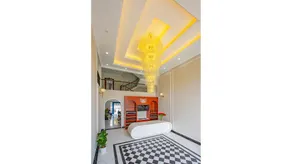 WHITE HOTEL - Image 3