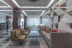 Versa Hotel - Image 3