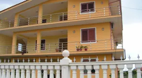 Guesthouse Fatos Biti - Image 3