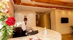 ISIS Hôtel - Image 2