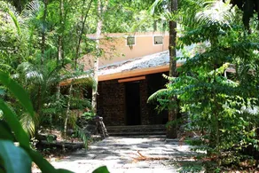 Idyllic Bungalow in Mala Village - Image 2
