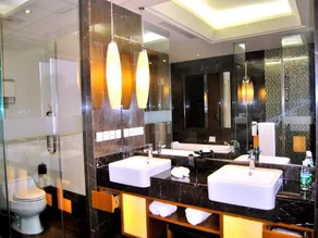 Harriway Hotel Chengdu - Image 5