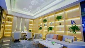 Hualuo Lijing Hotel - Image 2