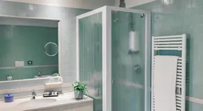 Hotel Crystal - Image 2