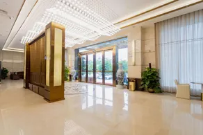 DingHui Hotel - Image 2