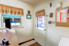 Cadiz Motel by OYO on route 250 - Image 3