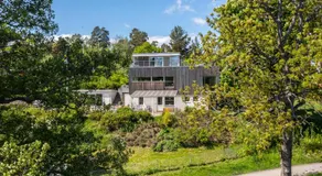 4 Bedroom Archipelago Retreat - Image 5