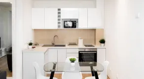 Ring Inn Apartments - Image 3