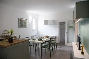 Roof Garden House - Image 4