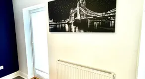 Beautiful Entire House! - Image 4