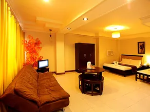 Holiday Plaza Hotel Tuguegarao City - Image 4