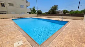 Sunset Poolside Apartment with Pool facility - Image 3