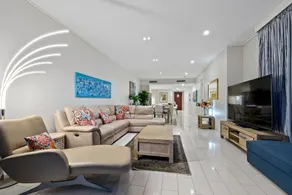 Penthouse with Rooftop and Spa - 3 BR Bali Resort in Kingscliff 1324 - Image 2