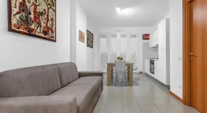 Quiet and modern stay just outside Milan - Image 3