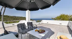Villa Rose - Image 3