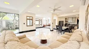 Baan Dhewaran Beachfront Villa - Image 3