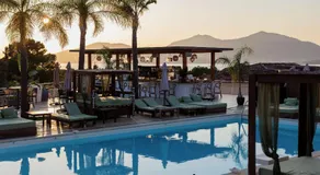 Résidence Porticcio Vacations Vue Mer Piscine & Jacuzzi - Image 3