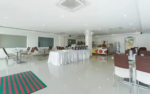 Sara Hotels and Apartments - Image 5