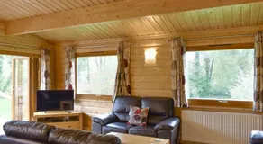 Viaduct Fishery Lodges - Image 3