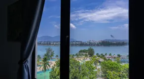 Jemhaus Breathtaking Seaview [Netflix & Coway] - Image 4