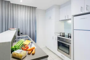 Brady Apartment Hotel Flinders Street - Image 5
