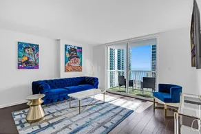 The Club at Brickell Bay - Image 4