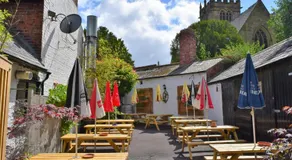 Red Lion Coaching Inn - Image 3