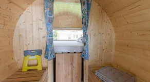 Camping de Tournus - Drole de cabane - Image 4