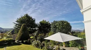 Bron Orme Private Hotel - Image 5