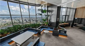 Skytower 72nd Floor 3BR with Parking, Pool and Gym - Image 4