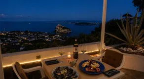 Barracuda Suite Sea View & Dinner Experience - Image 4