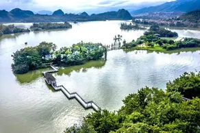 Zhaoqing · Starisland  Starisland Family Lakeview Hotel (Qixingyan East Gate Square Branch) - Image 4