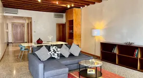 Il Duomo,150 meters. Charm Home in Downtown - Image 2