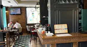 Nevena Belville Apartments - Image 5