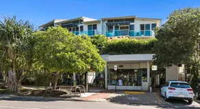 7 28 Duke Street Sunshine Beach - Image 5