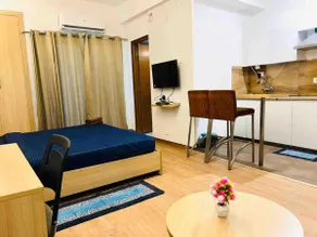 Triangle by Noida Studios - Image 2
